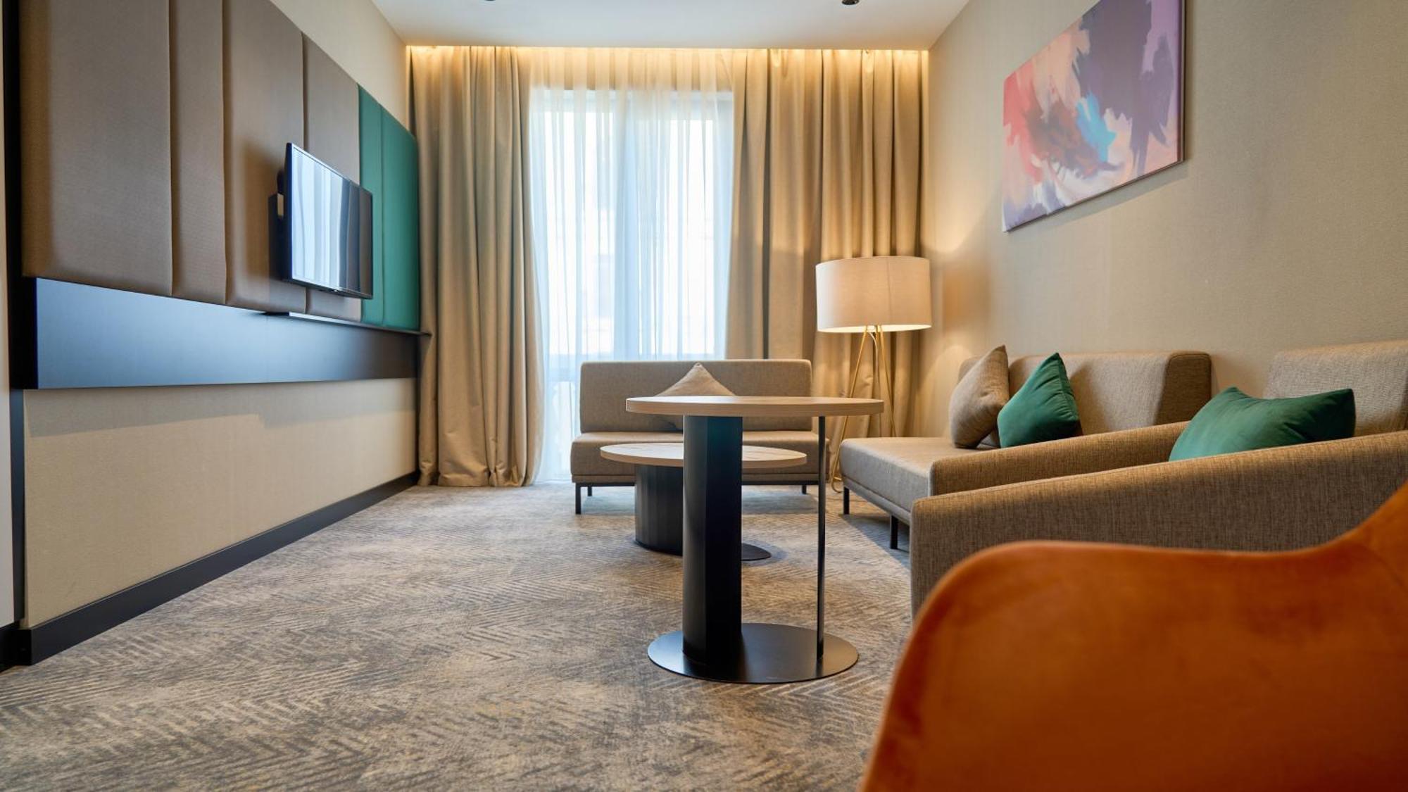 Holiday Inn Tashkent City By Ihg Eksteriør billede
