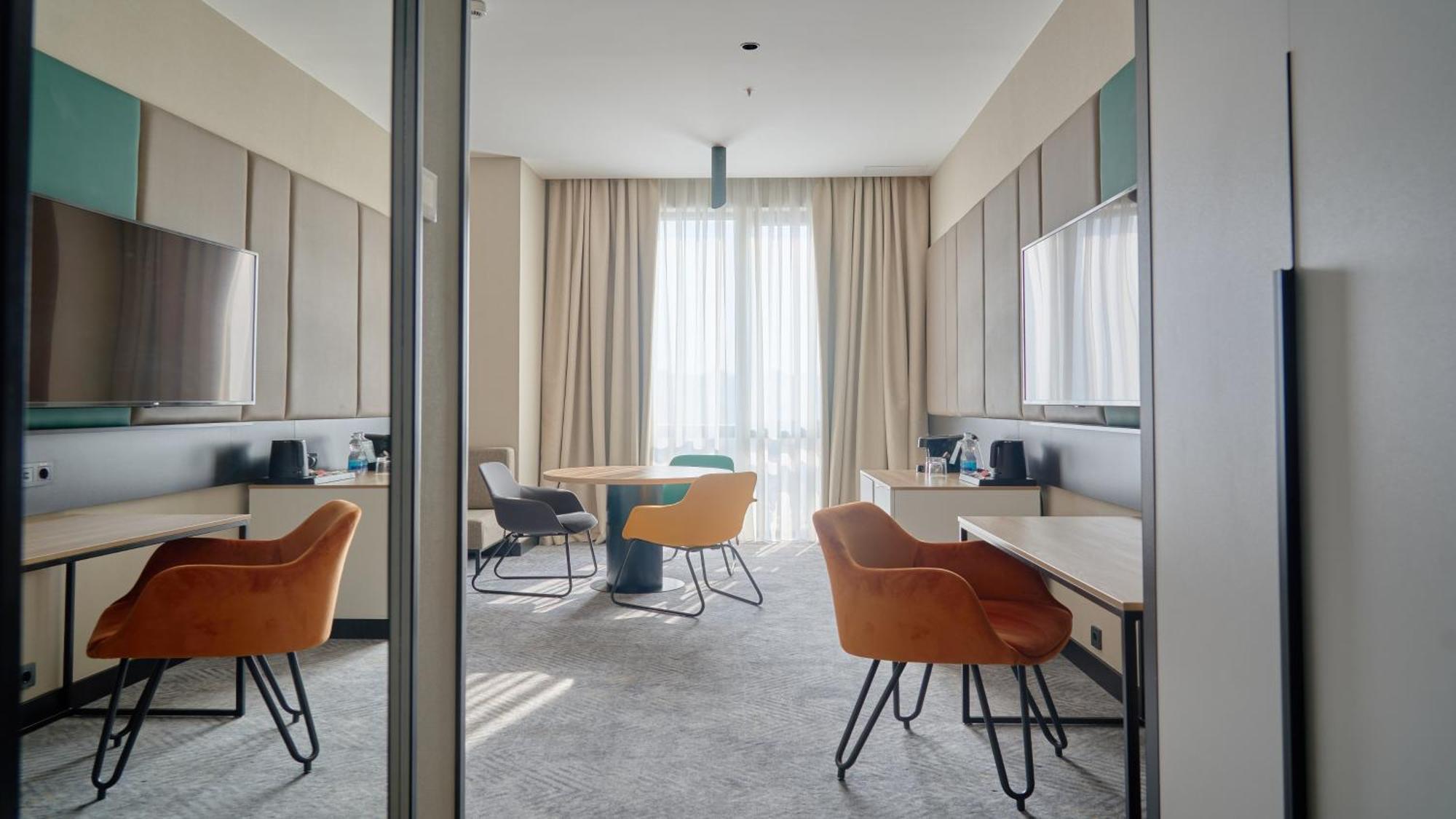 Holiday Inn Tashkent City By Ihg Eksteriør billede
